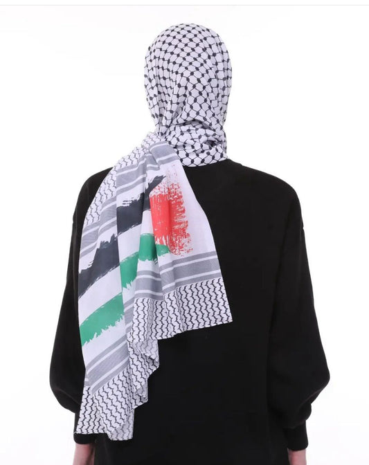 Palestinian rafts with Palestine Flag Tactical Desert Scarf / Keffiyeh Scarf Wrap for Men And Women